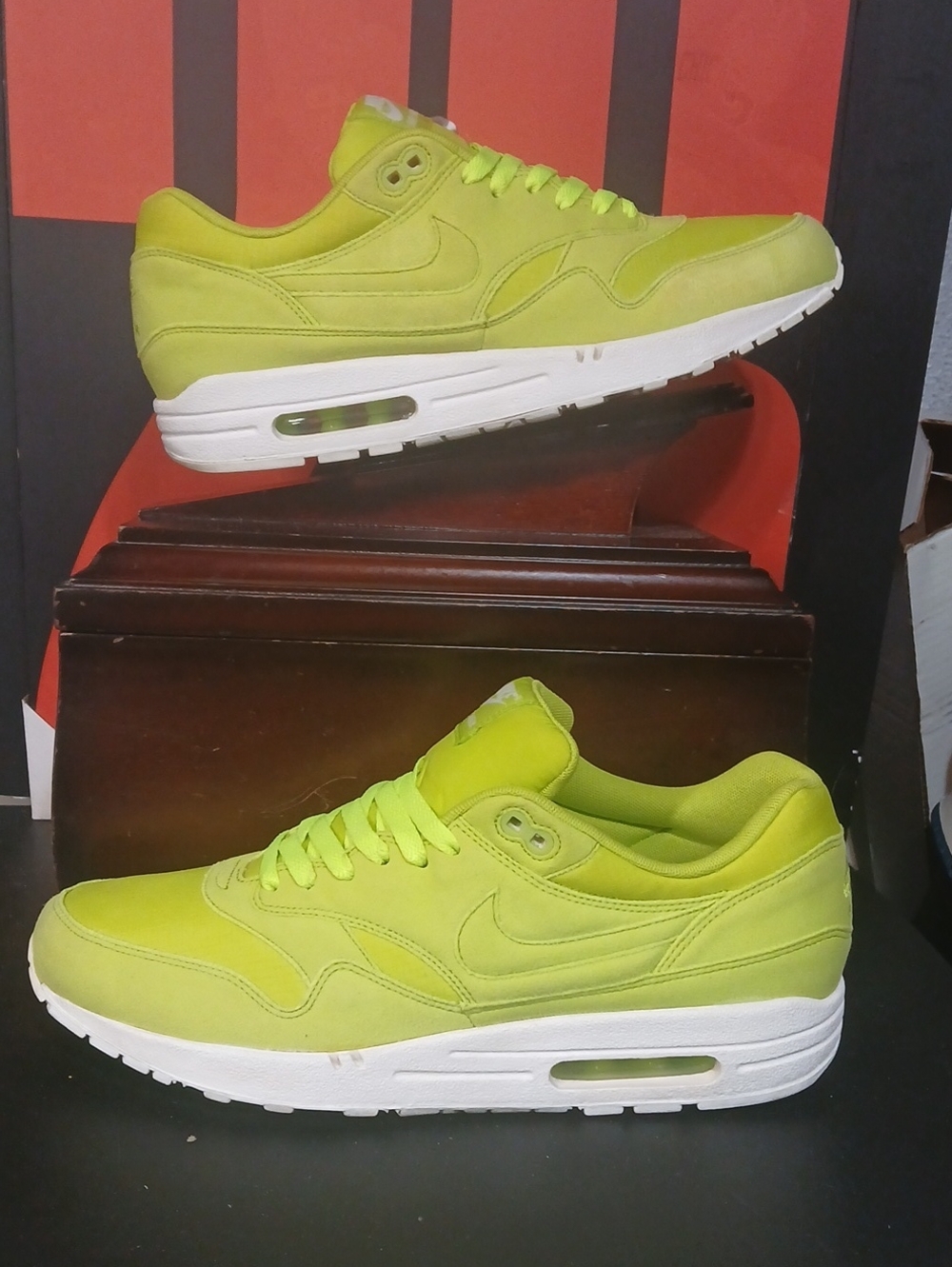 Nike Air Max 1 "Atomic Green" (Ripstop Pack) 2012 Mens -11.5 ,100%AUTHENTIC!